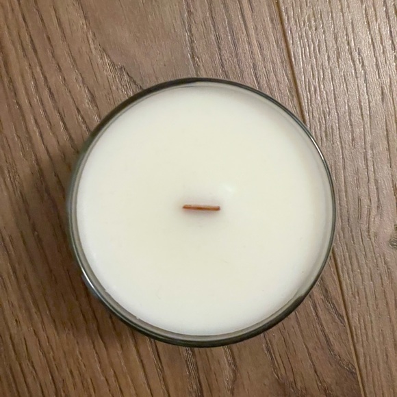 Coal & Canary Astrology Collection Aries Maple Walnut Fudge Wood Wick Candle - Picture 3 of 5